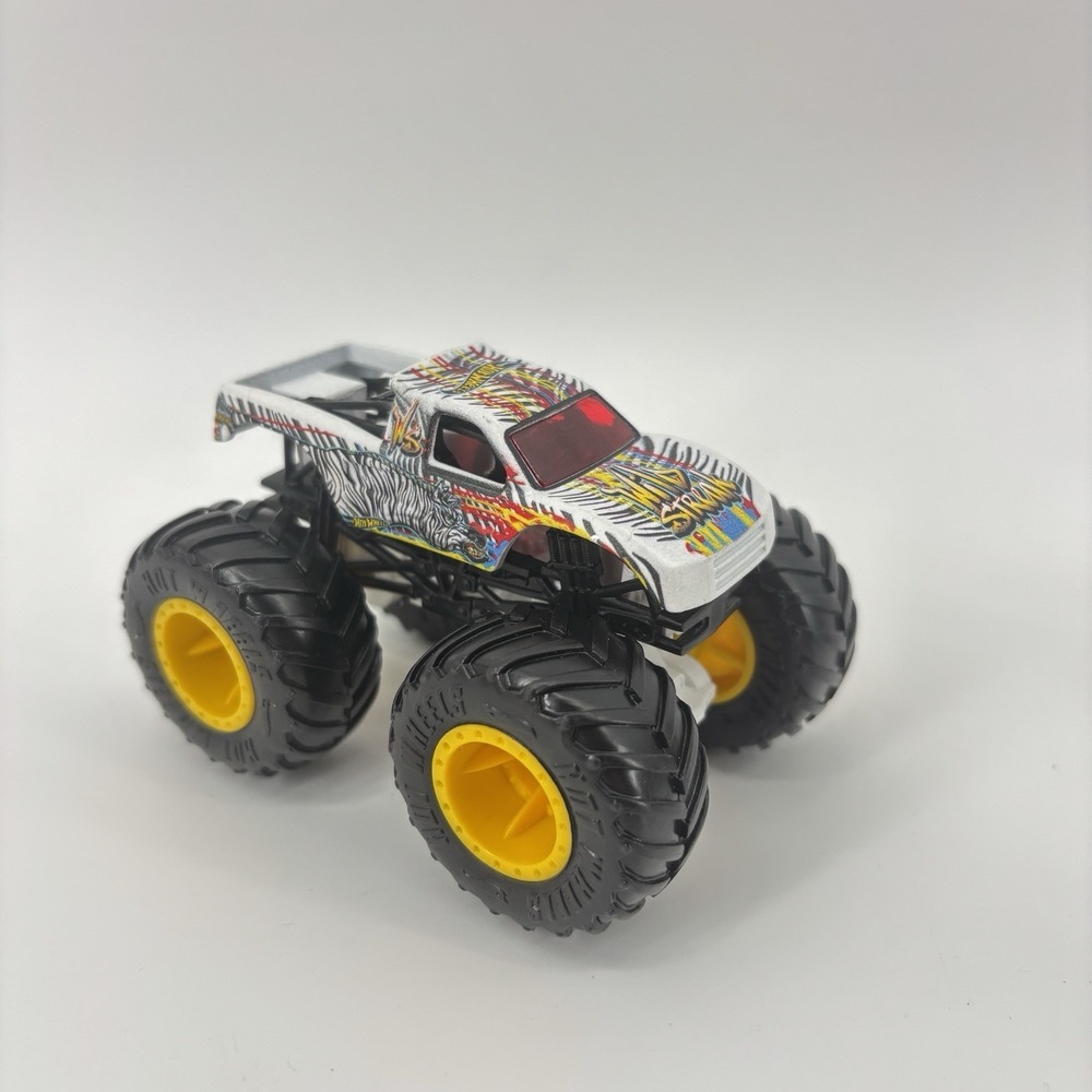HOT WHEELS MONSTER JAM TRUCK WILD STREAK ZEBRA 1:64 SCALE BLACK WHITE‎